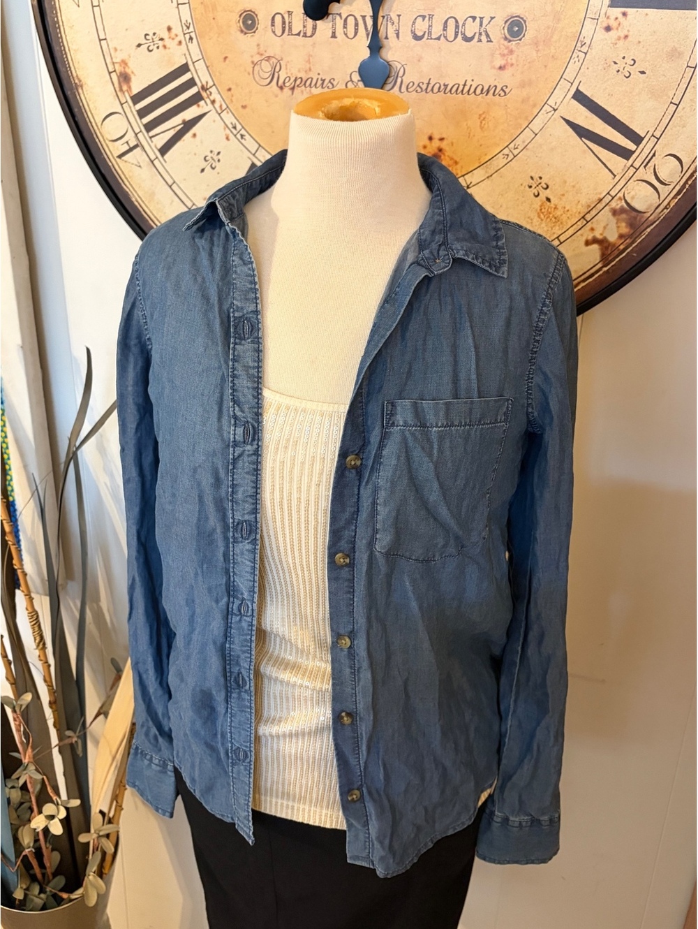 So Favorite Shirt Women's XS Blue 100% Lyocell Blouse